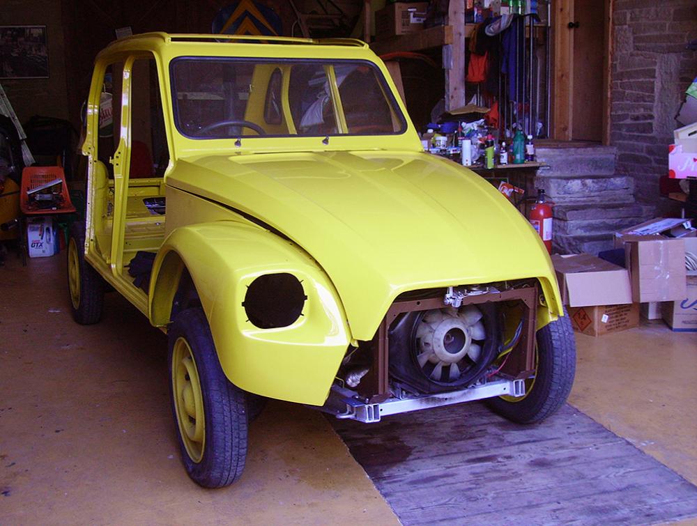 Dyane4x4panelassembly